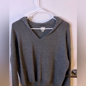 A new Day V Neck Heather Gray Sweater